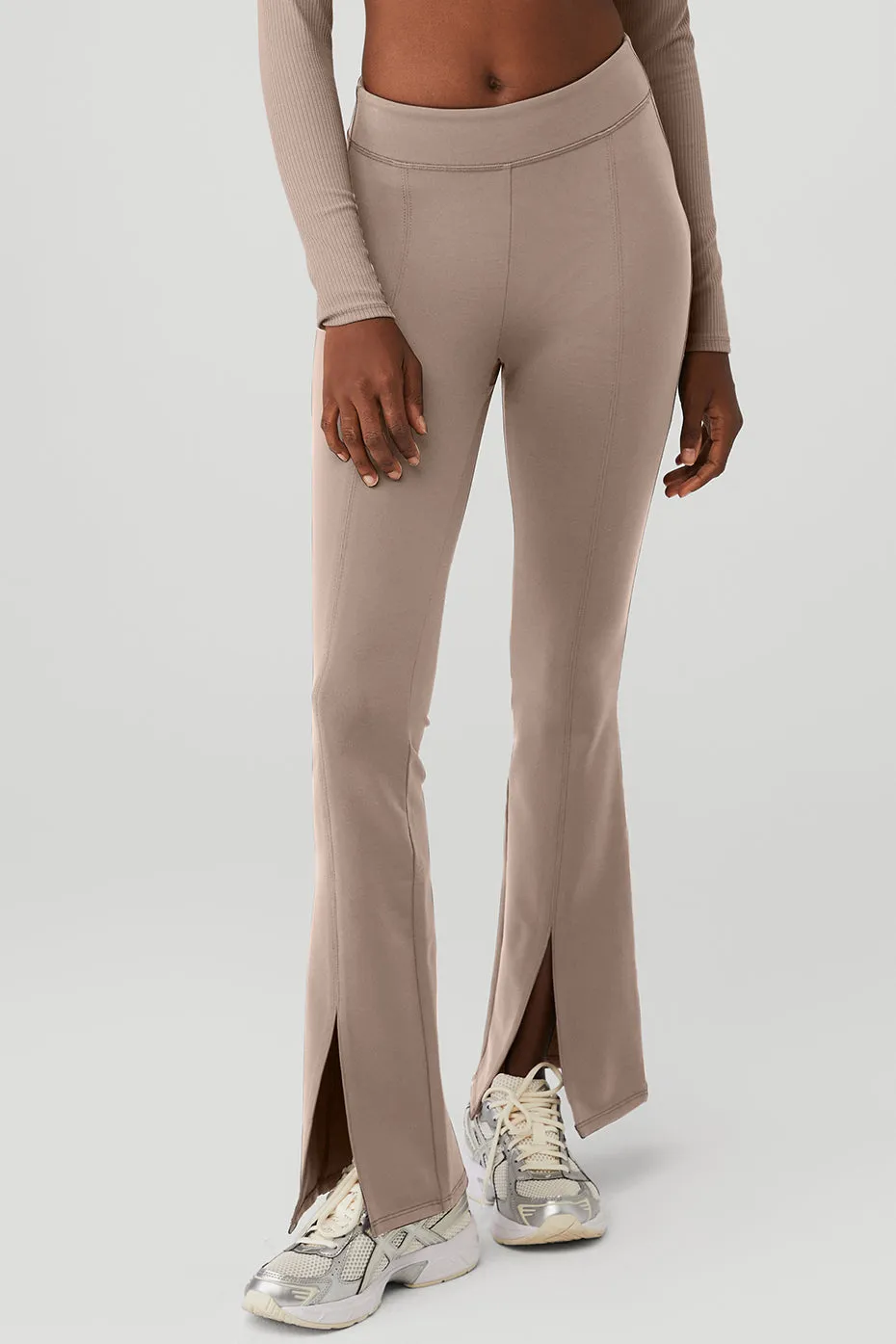 Airbrush High-Waist Flutter Legging - Taupe