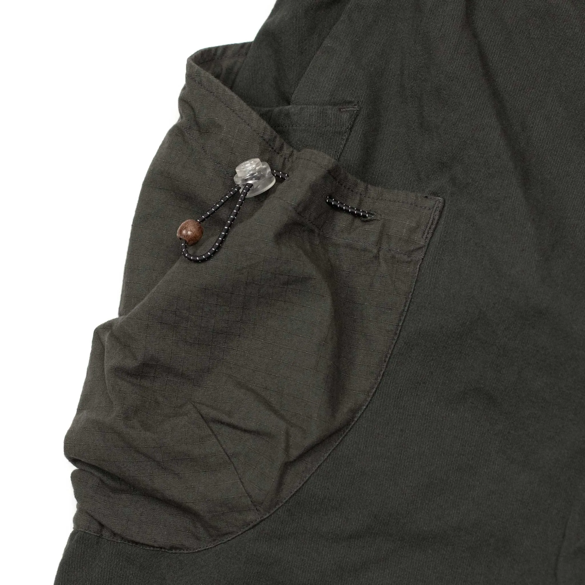 Field shorts in basalt black paneled cotton twill and ripstop (restock)