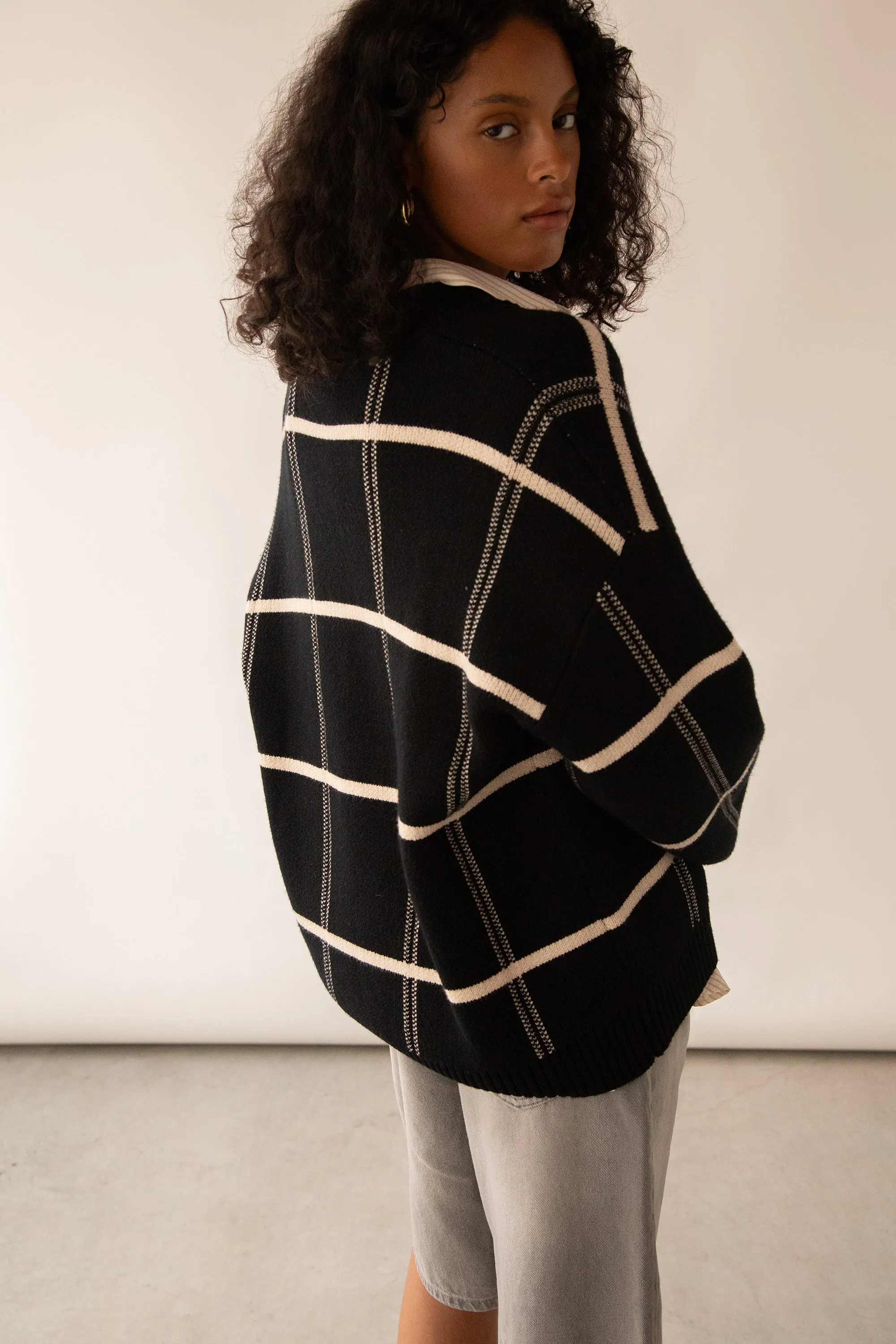 OVERSIZED GRID BUTTON FRONT CARDIGAN