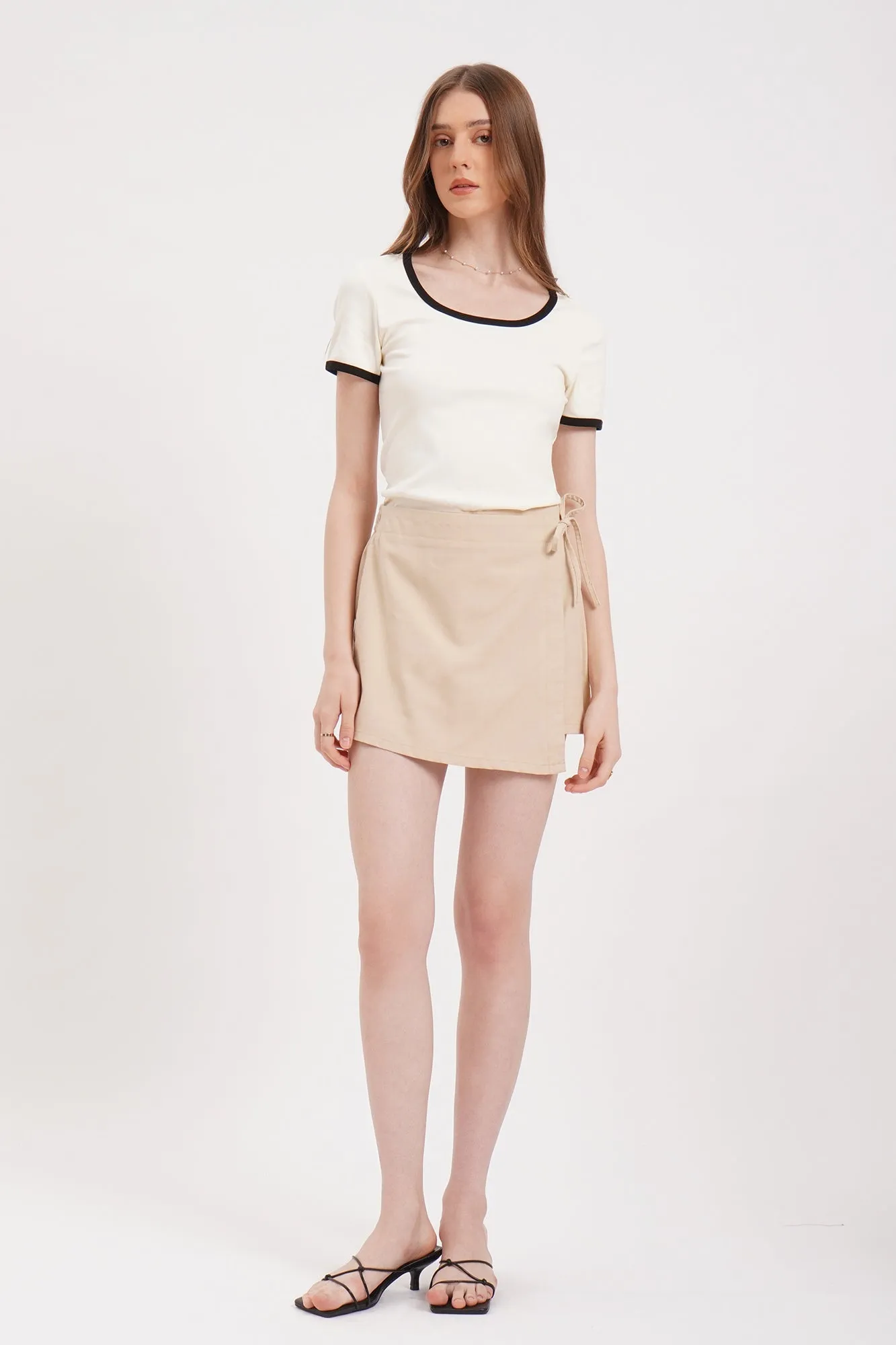 Side-Tie Linen Skorts