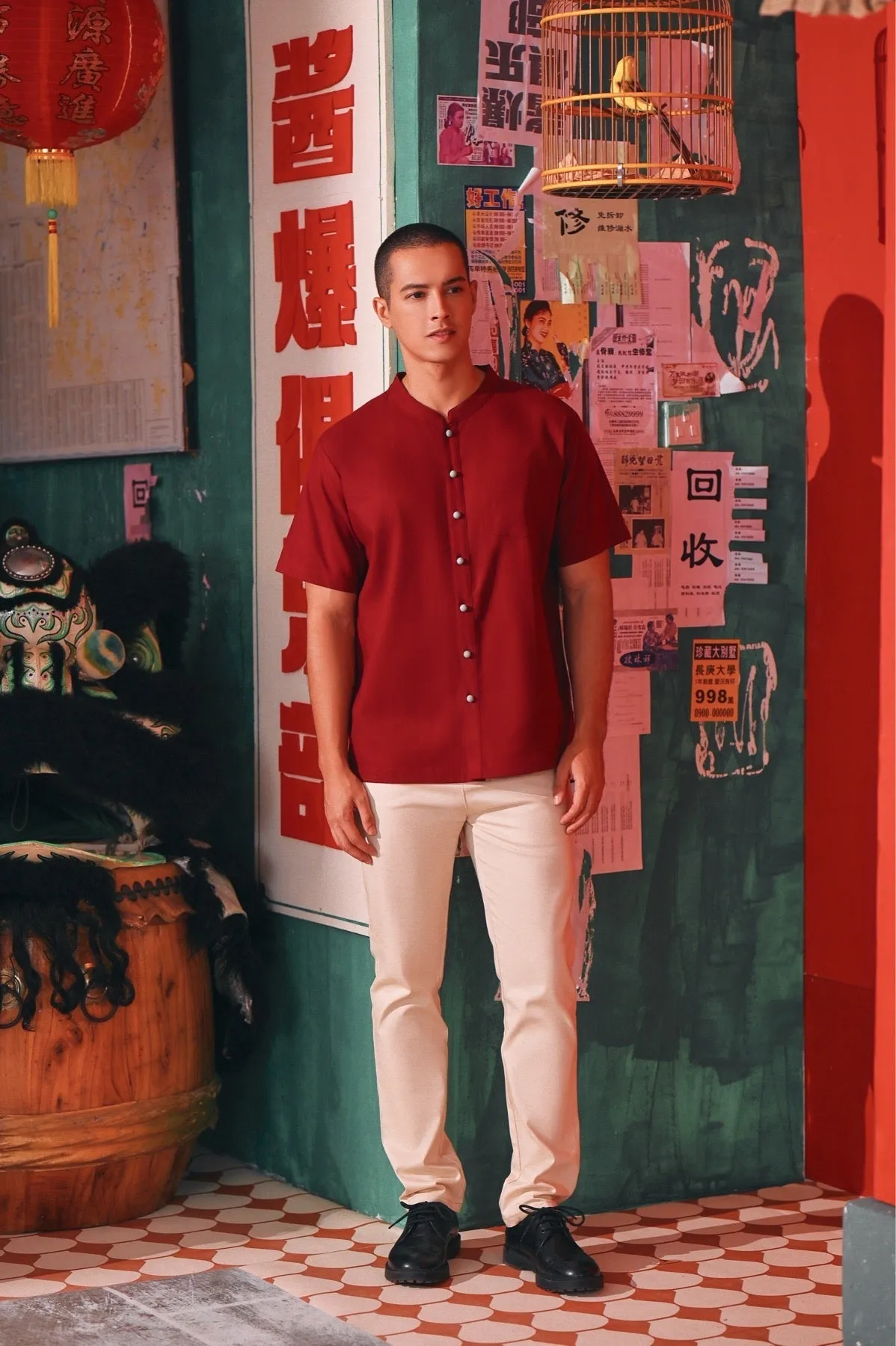 The Chinatown Men Mandarin Shirt - Maroon