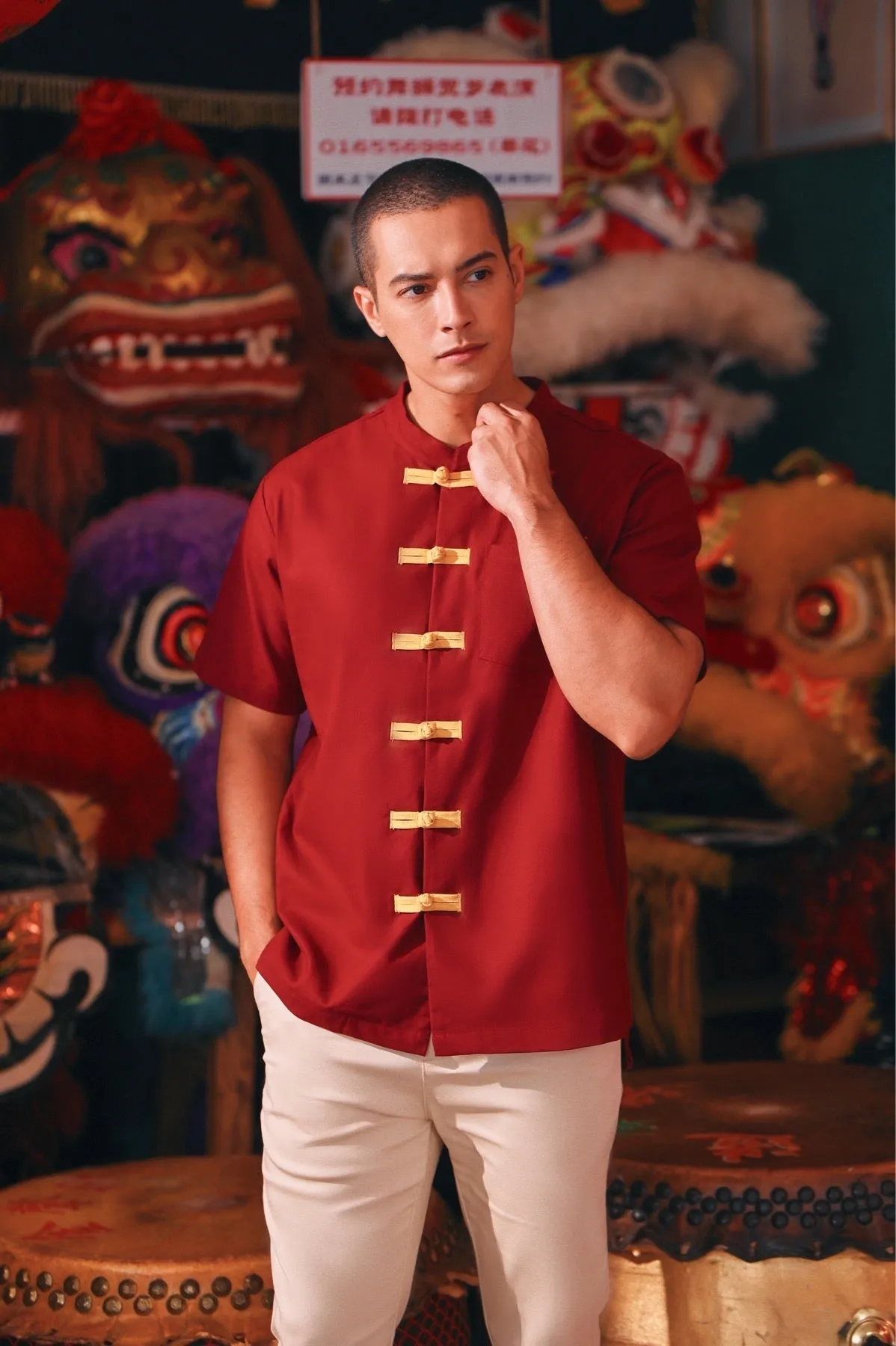 The Chinatown Men Oriental Shirt - Maroon