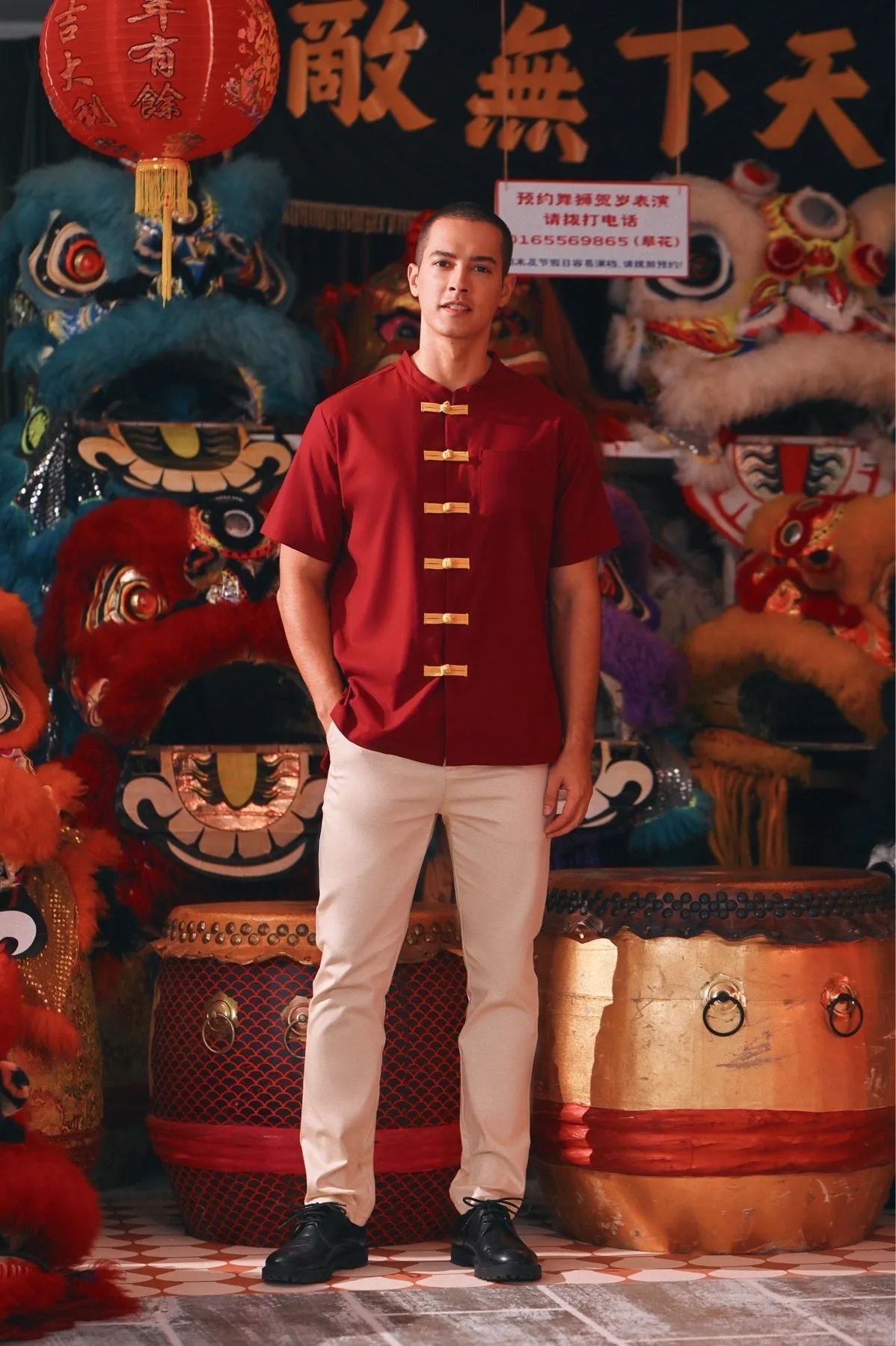 The Chinatown Men Oriental Shirt - Maroon