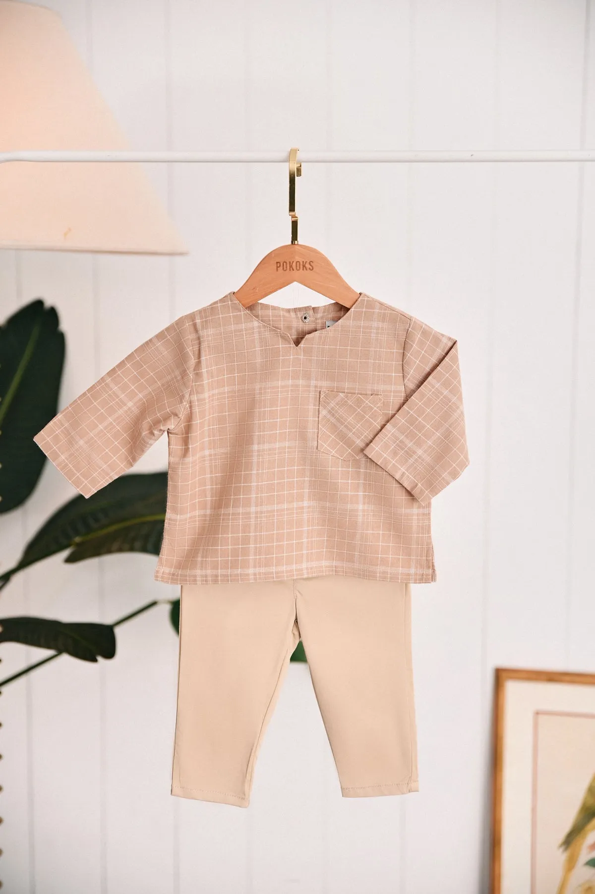 The Dulu Kita Babies Kurta - Kita Khaki Checked