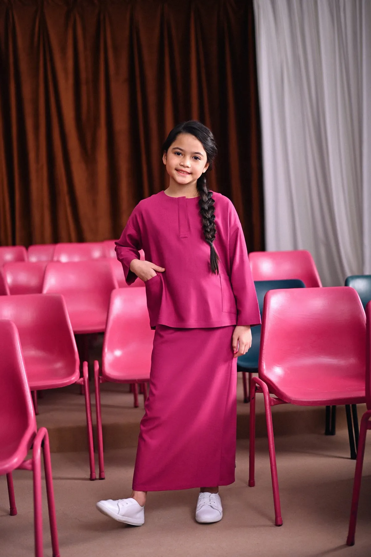 The Dulu Kita Placket Blouse - Fuchsia