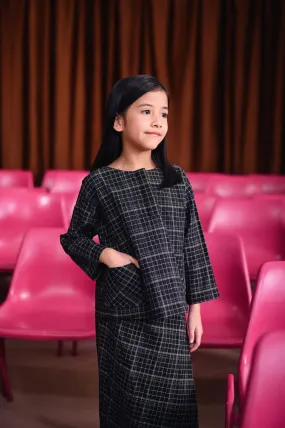 The Dulu Kita Placket Blouse - Kita Black Checked