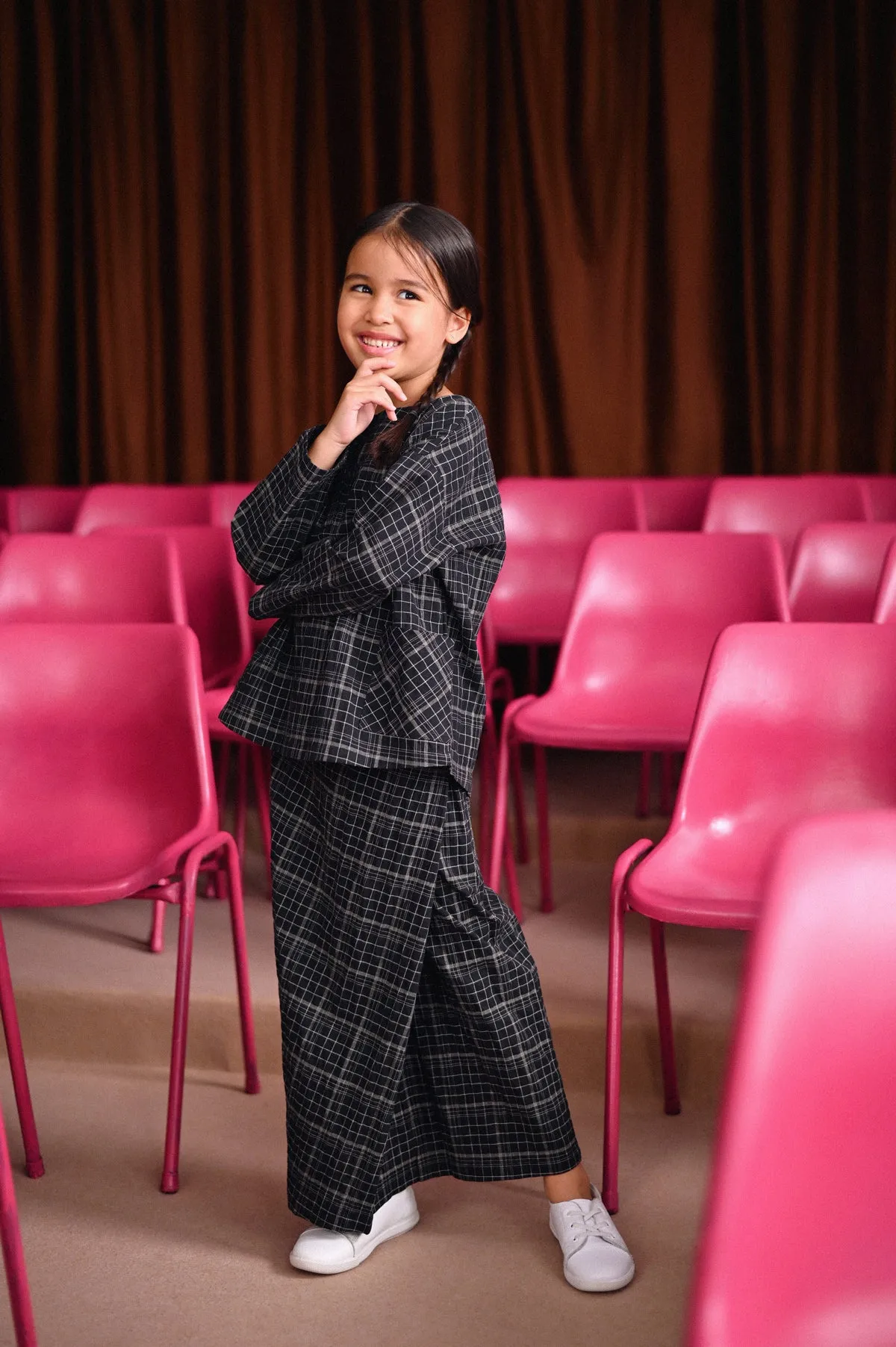 The Dulu Kita Placket Blouse - Kita Black Checked