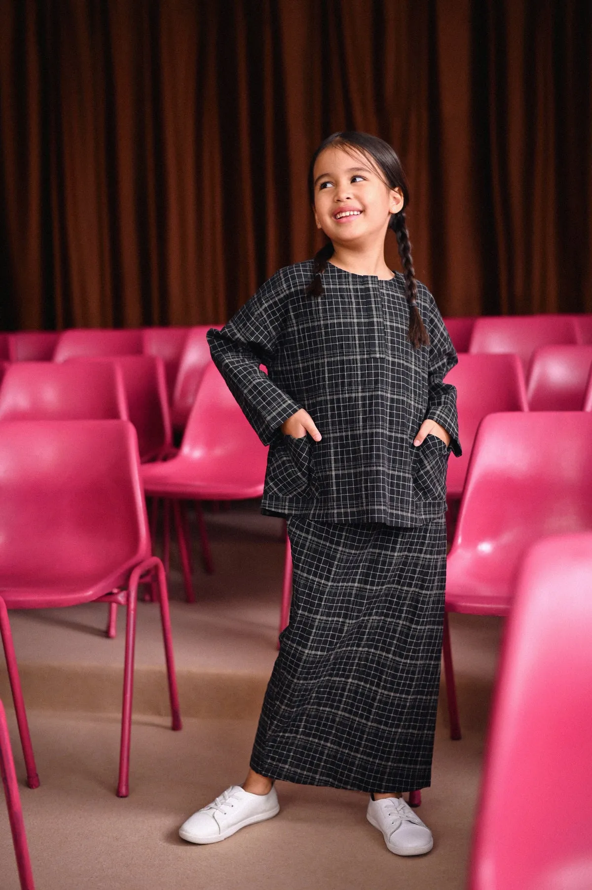 The Dulu Kita Placket Blouse - Kita Black Checked