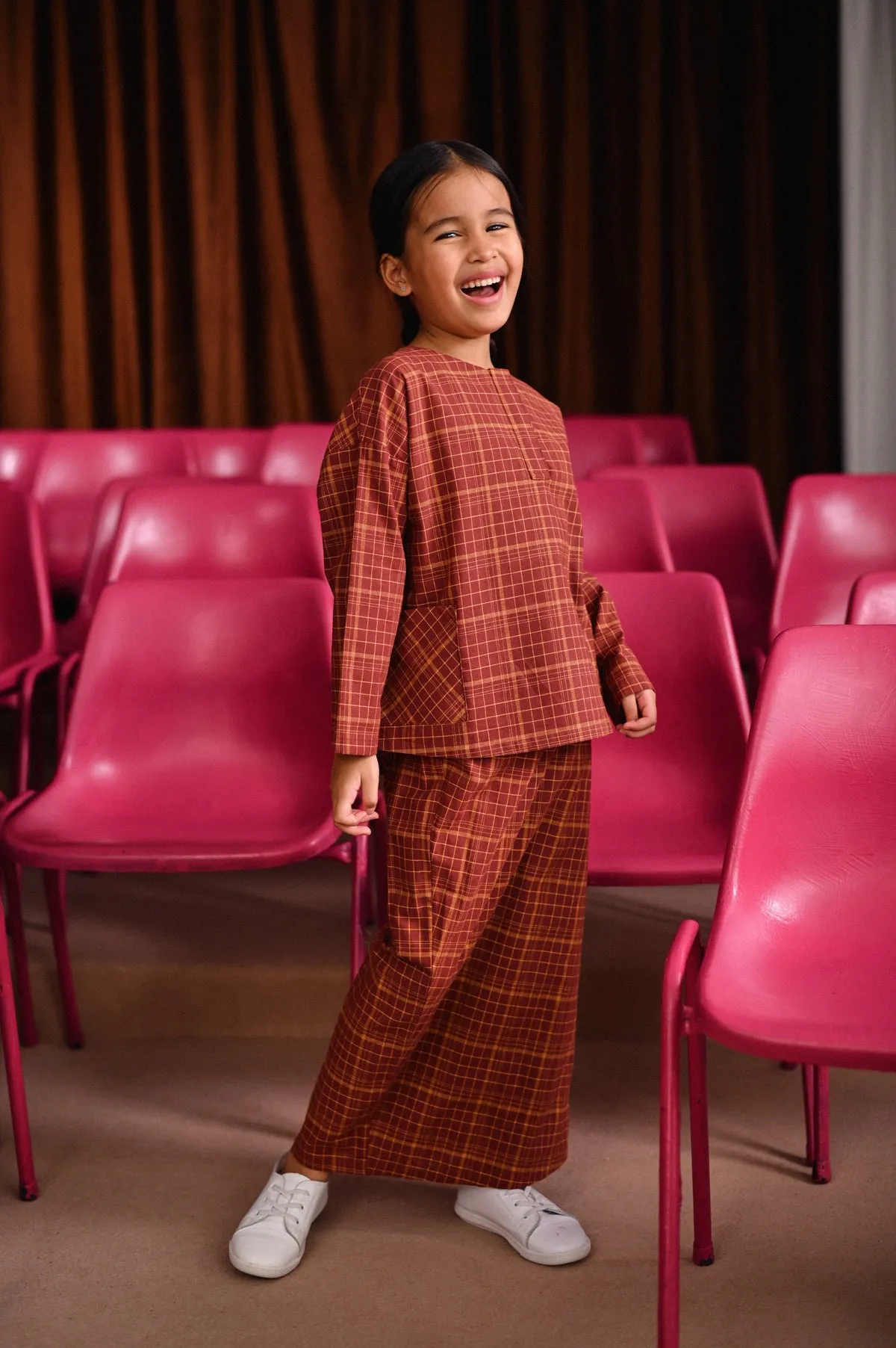 The Dulu Kita Placket Blouse - Kita Brown Checked