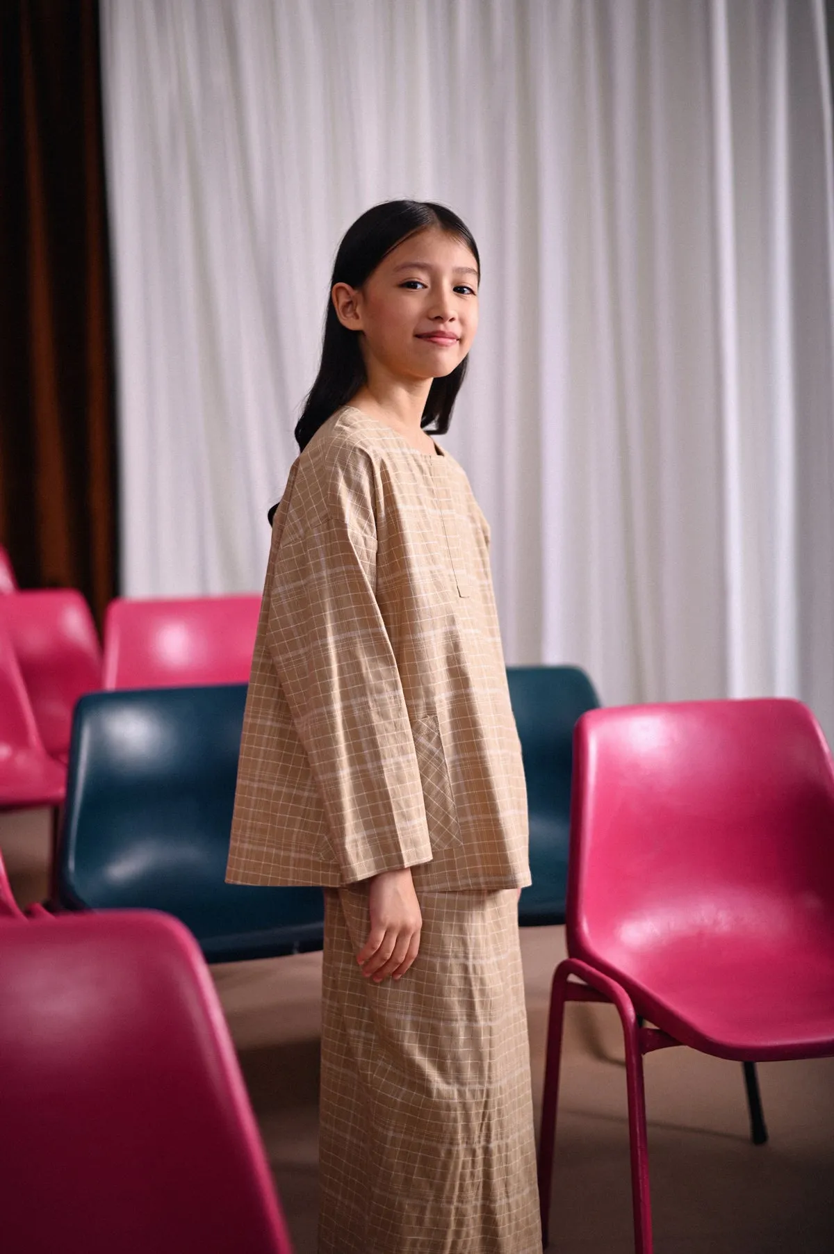 The Dulu Kita Placket Blouse - Kita Khaki Checked