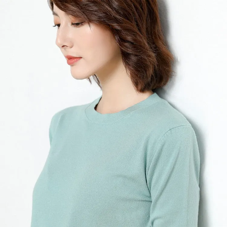 Women Solid Round Neck Sweater